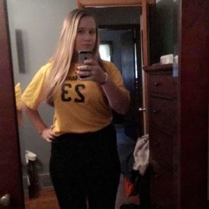 Meet your Posher, Vanessa jean